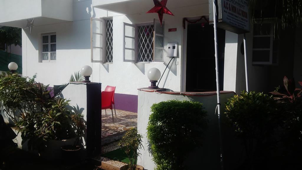 Sugar Plum Macedo Palms Acomodação com café da manhã Baga Exterior foto